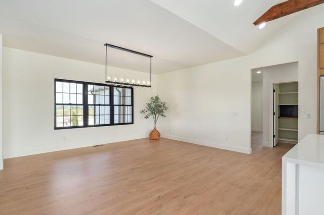 9966 E Farm Road 186, Rogersville, MO 65742