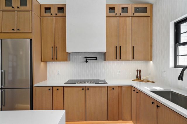 9966 E Farm Road 186, Rogersville, MO 65742