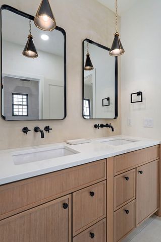 9966 E Farm Road 186, Rogersville, MO 65742