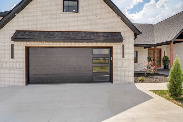 9966 E Farm Road 186, Rogersville, MO 65742