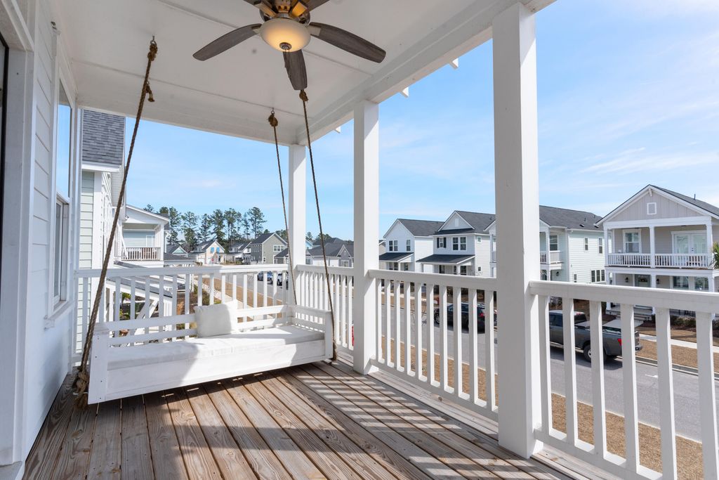 Image 18 of property listing at 312 Eclipse Street, Summerville, SC 29486