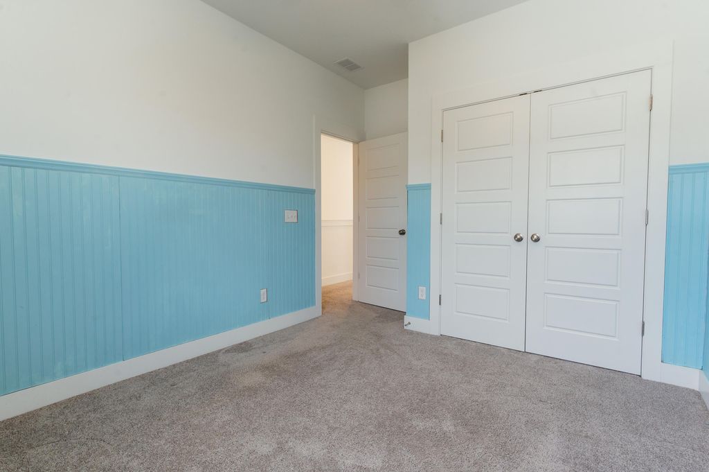 Image 21 of property listing at 312 Eclipse Street, Summerville, SC 29486