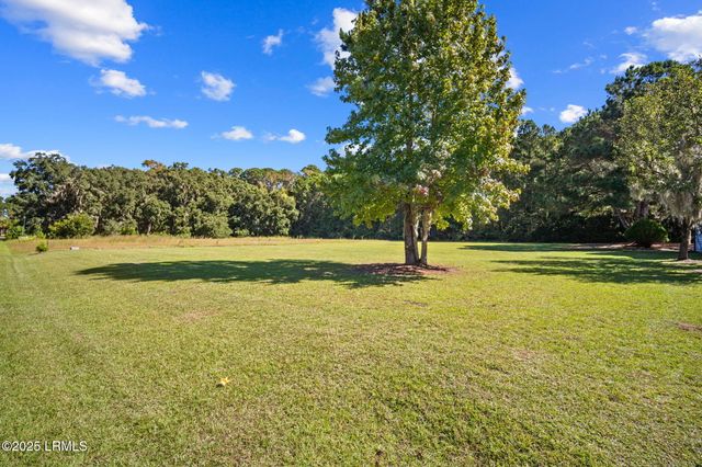 29 Bermuda Inlet Drive, St. Helena Island, SC 29920