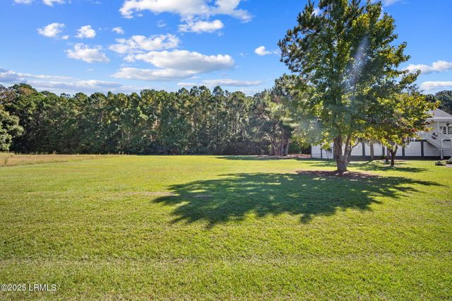 29 Bermuda Inlet Drive, St. Helena Island, SC 29920