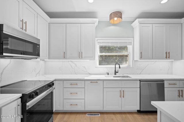 29 Bermuda Inlet Drive, St. Helena Island, SC 29920