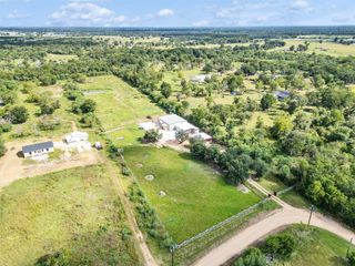 2024 Beverly Lane, Sealy, TX 77474