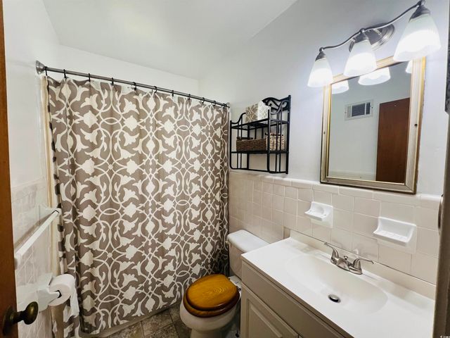 517 Singleton Ave, Kingstree, SC 29556