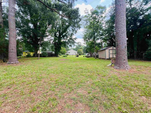 517 Singleton Ave, Kingstree, SC 29556