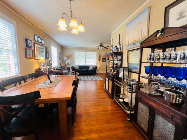 517 Singleton Ave, Kingstree, SC 29556