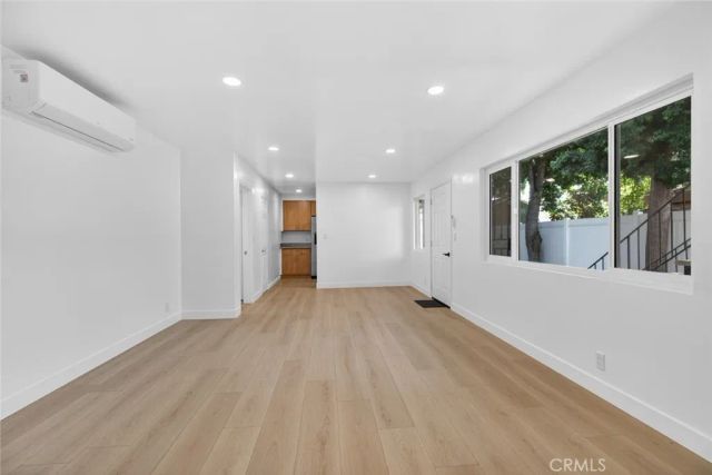 1015 Grover 3, Glendale, CA 91201