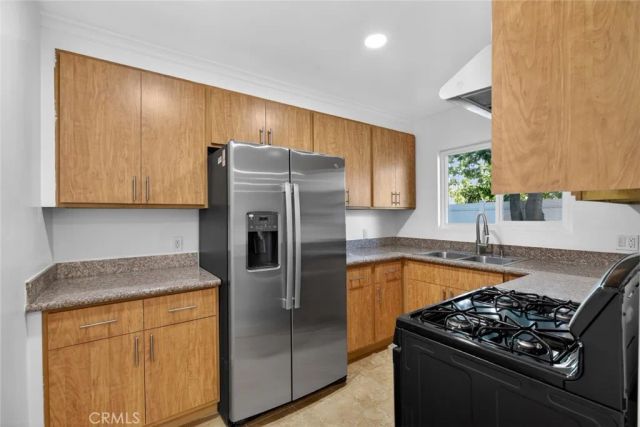 1015 Grover 3, Glendale, CA 91201
