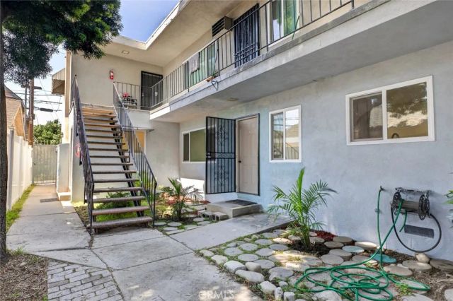 1015 Grover 3, Glendale, CA 91201
