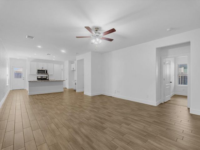 24751 Russet Bluff Trail, Houston, TX 77336