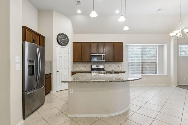 505 Cerezo DR, Leander, TX 78641