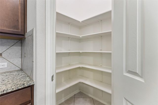 505 Cerezo DR, Leander, TX 78641