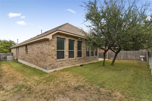 505 Cerezo DR, Leander, TX 78641