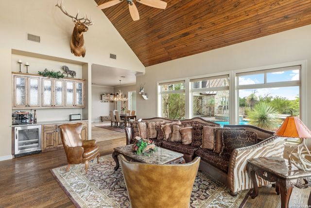 1454 Kendall Jackson Rd, Comfort, TX 78013