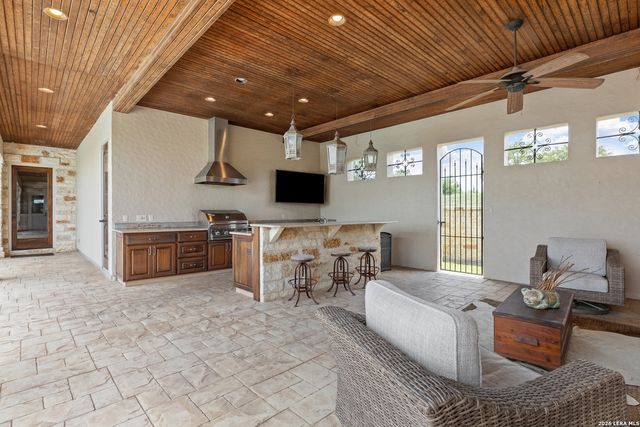 1454 Kendall Jackson Rd, Comfort, TX 78013
