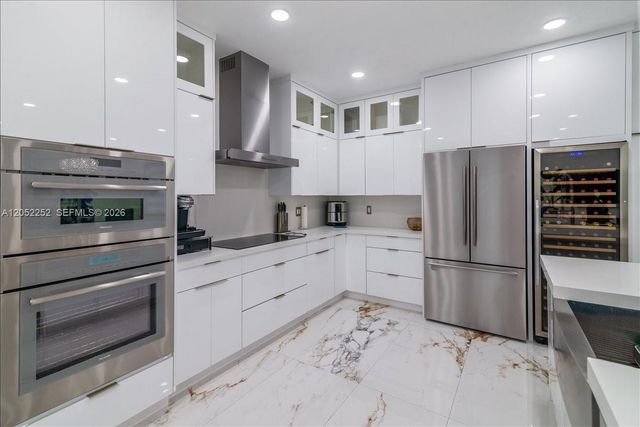 16234 SW 48th Terrace, Miami, FL 33185