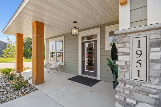 1960 Woods Point, Waconia, MN 55387