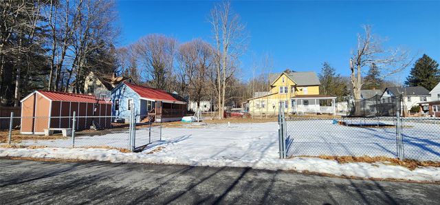 22 Smith Street, Monticello, NY 12701