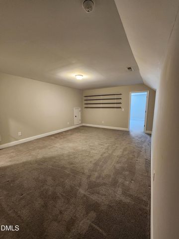 1528 Vergeland Drive, Hope Mills, NC 28348