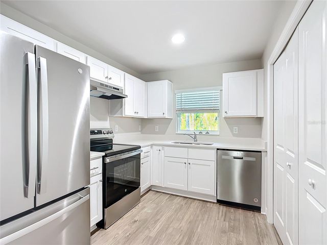 9368 N PEACHTREE WAY, Citrus Springs, FL 34434