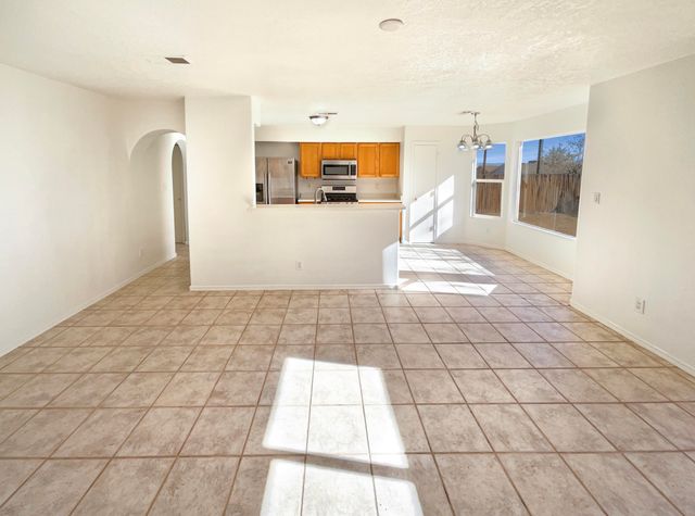 10616 Andalusian Avenue SW, Albuquerque, NM 87121