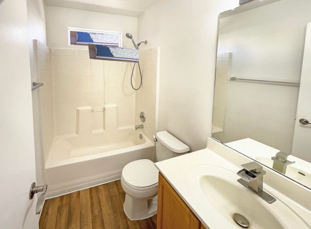 10616 Andalusian Avenue SW, Albuquerque, NM 87121