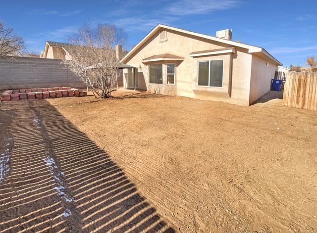 10616 Andalusian Avenue SW, Albuquerque, NM 87121
