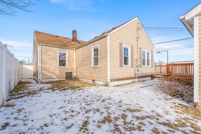 2736 Norman Street, Highland, IN 46322