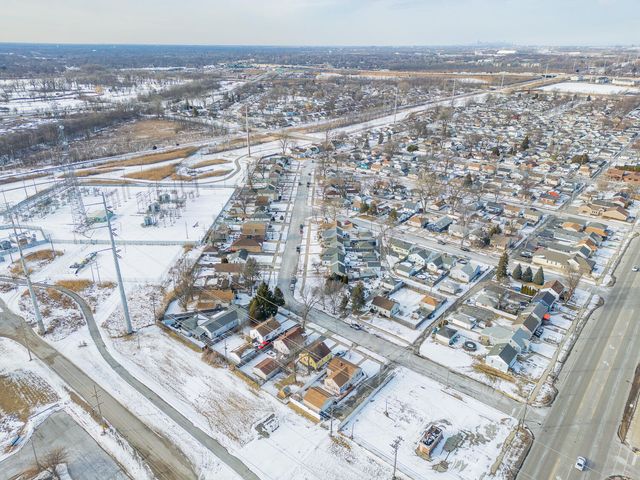 2736 Norman Street, Highland, IN 46322