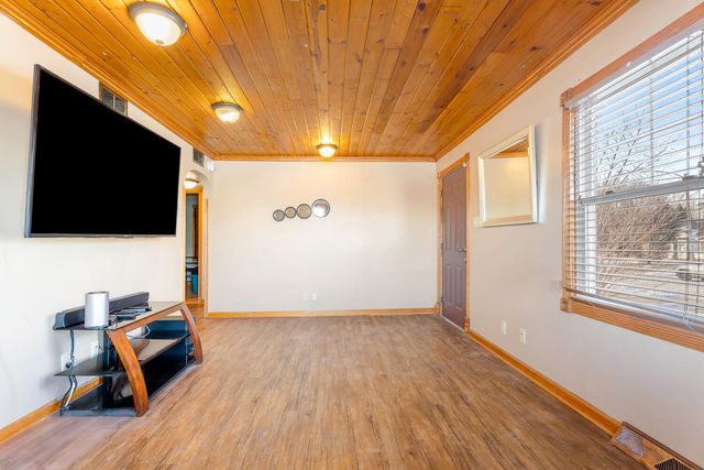 2736 Norman Street, Highland, IN 46322