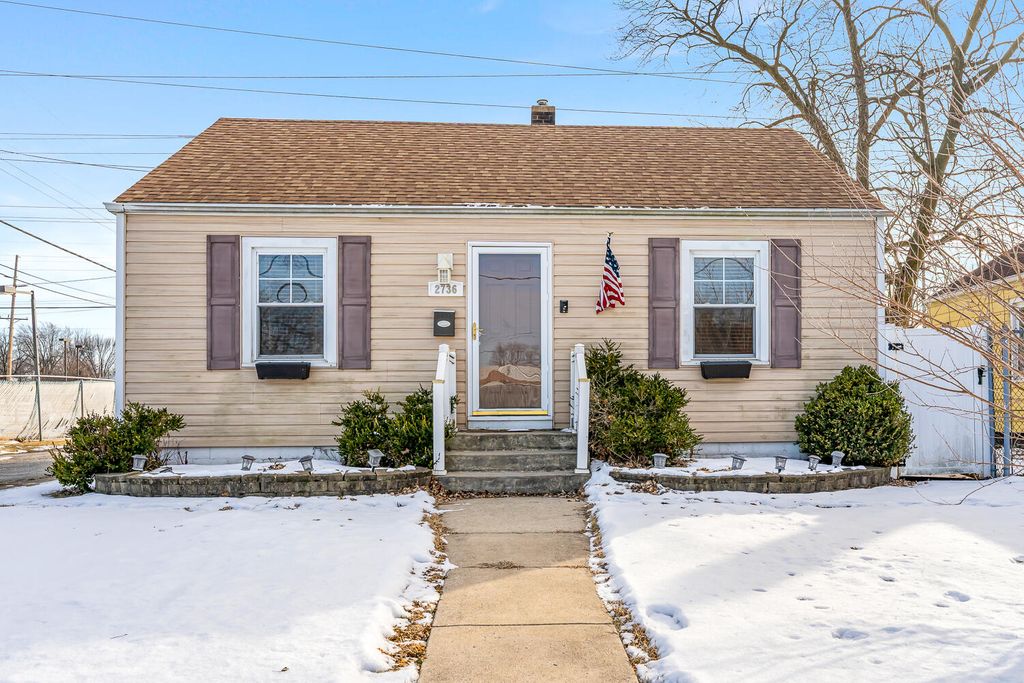 2736 Norman Street, Highland, IN 46322