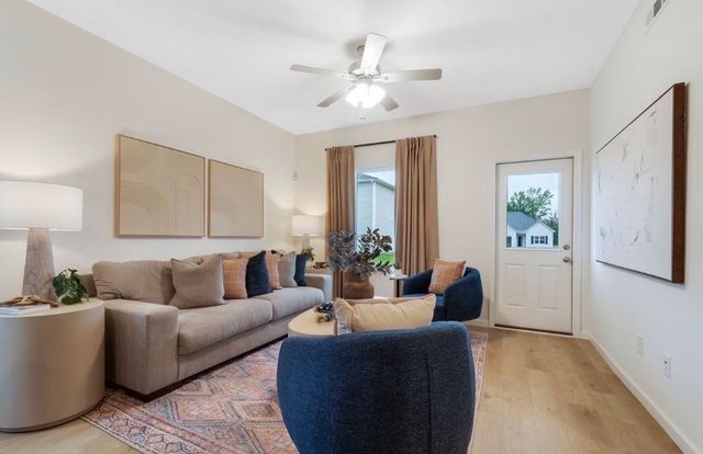 96 Stonehenge Ln, N, Manchester, TN 37355