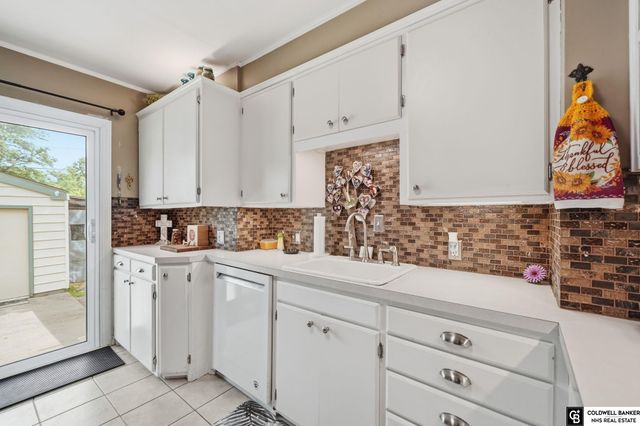 3766 A Street, Lincoln, NE 68510