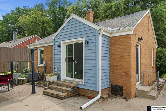 3766 A Street, Lincoln, NE 68510