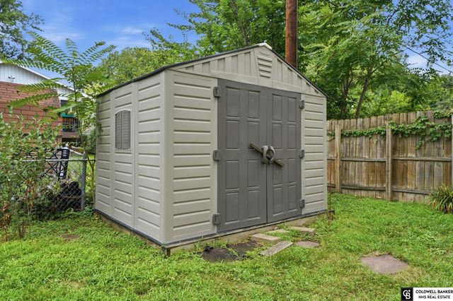 3766 A Street, Lincoln, NE 68510