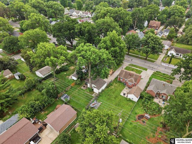 3766 A Street, Lincoln, NE 68510