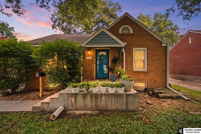 3766 A Street, Lincoln, NE 68510