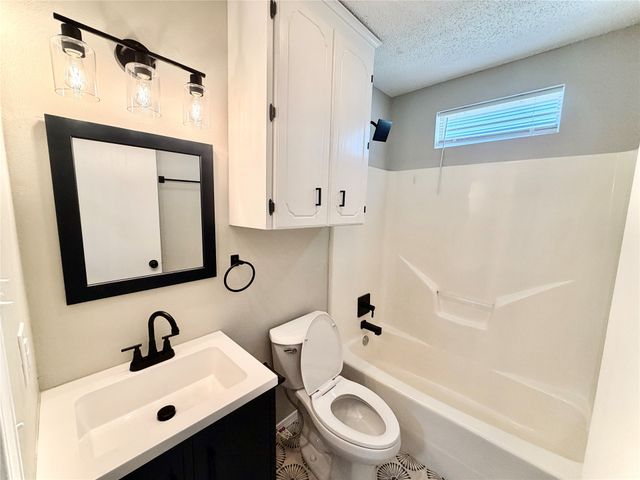 14505 S Nyssa Place, Glenpool, OK 74033