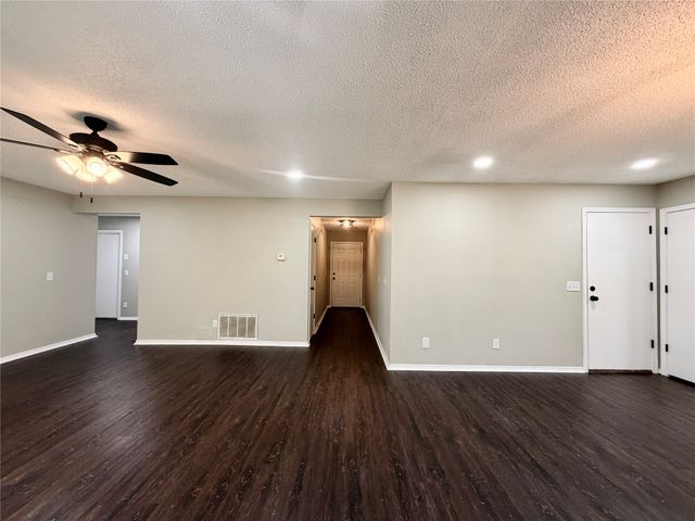 14505 S Nyssa Place, Glenpool, OK 74033