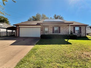14505 S Nyssa Place, Glenpool, OK 74033