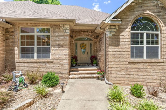 217 East Grace Street, Republic, MO 65738