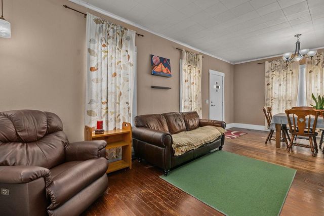 1401 WALNUT STREET, Oshkosh, WI 54901