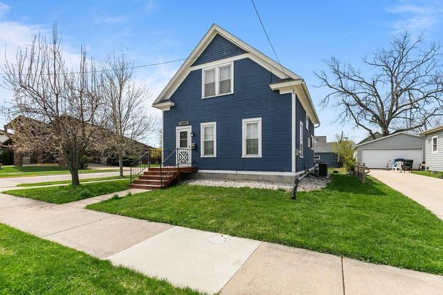 1401 WALNUT STREET, Oshkosh, WI 54901