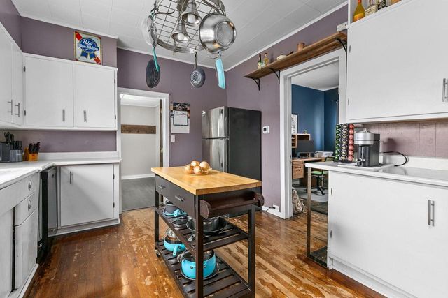 1401 WALNUT STREET, Oshkosh, WI 54901