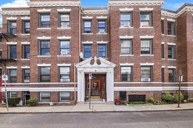 100 Lanark Rd A, Boston, MA 02135