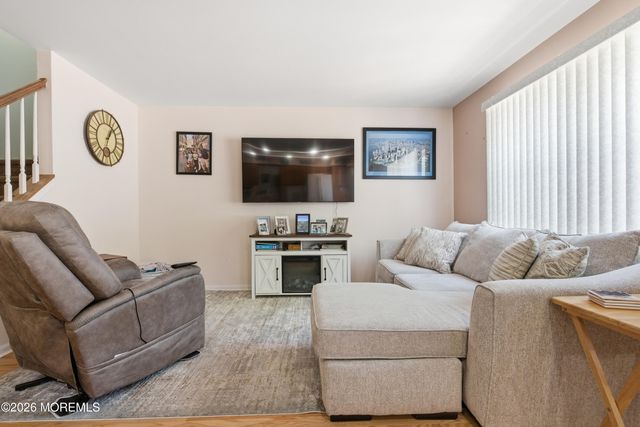 1905 Edwards Lane 1923, Toms River, NJ 08753
