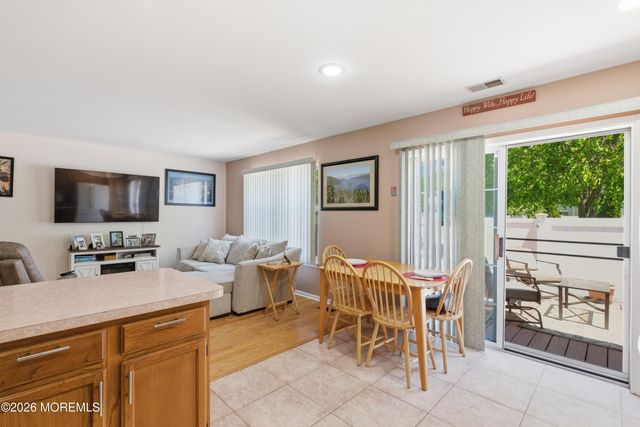 1905 Edwards Lane 1923, Toms River, NJ 08753